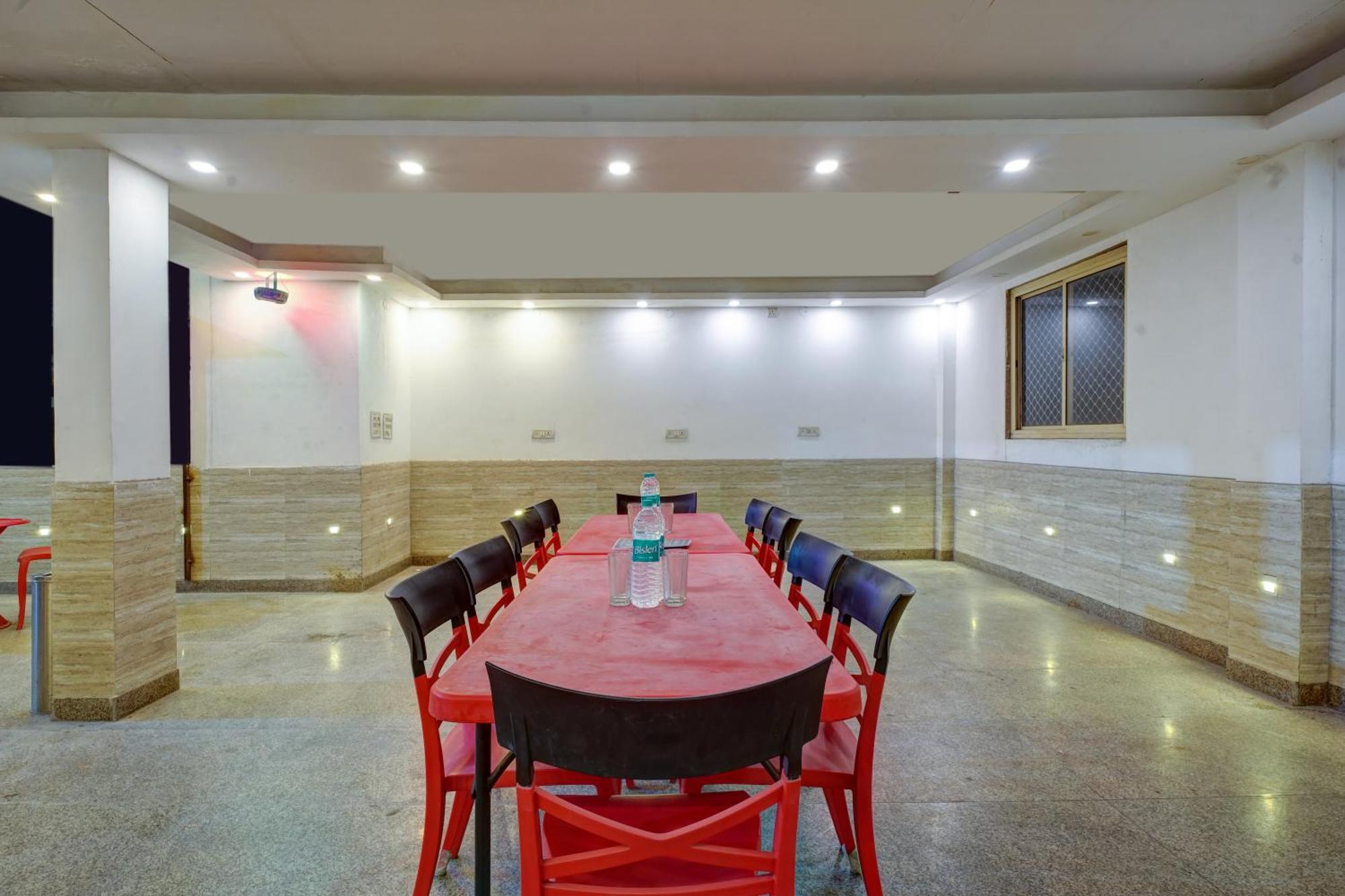 The Hindustan International - Traveller'S Choice Award 2025 Best Of Best Winning Hotel New Delhi Ngoại thất bức ảnh