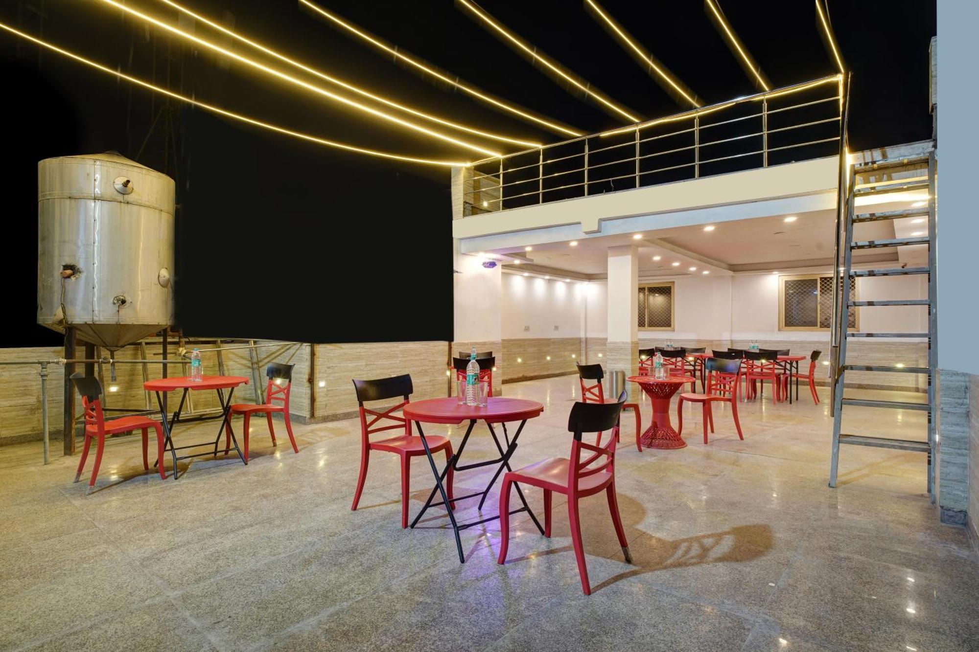 The Hindustan International - Traveller'S Choice Award 2025 Best Of Best Winning Hotel New Delhi Ngoại thất bức ảnh