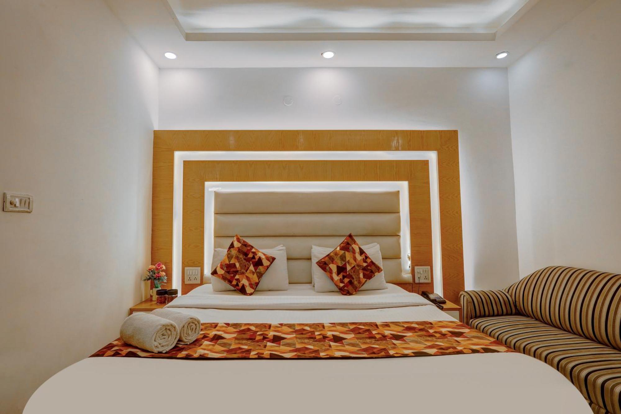 The Hindustan International - Traveller'S Choice Award 2025 Best Of Best Winning Hotel New Delhi Ngoại thất bức ảnh