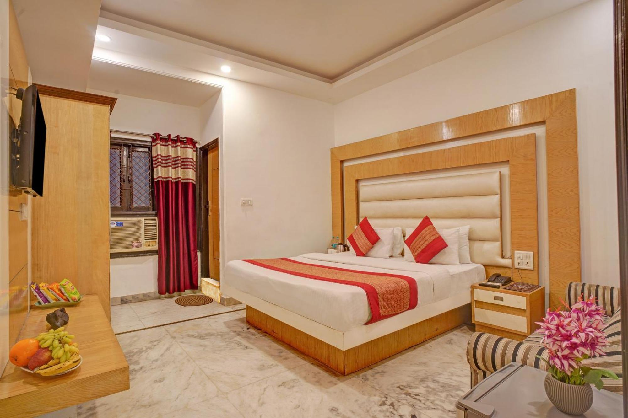 The Hindustan International - Traveller'S Choice Award 2025 Best Of Best Winning Hotel New Delhi Ngoại thất bức ảnh