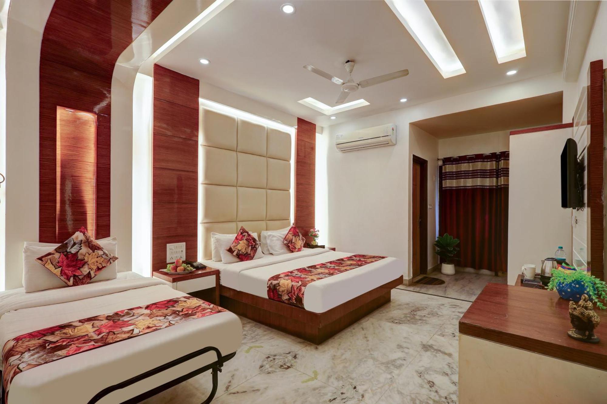 The Hindustan International - Traveller'S Choice Award 2025 Best Of Best Winning Hotel New Delhi Ngoại thất bức ảnh