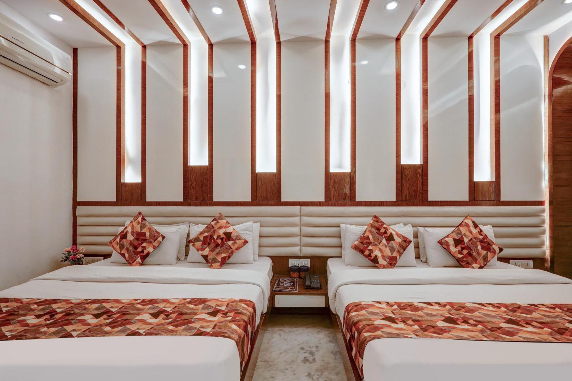 The Hindustan International - Traveller'S Choice Award 2025 Best Of Best Winning Hotel New Delhi Ngoại thất bức ảnh