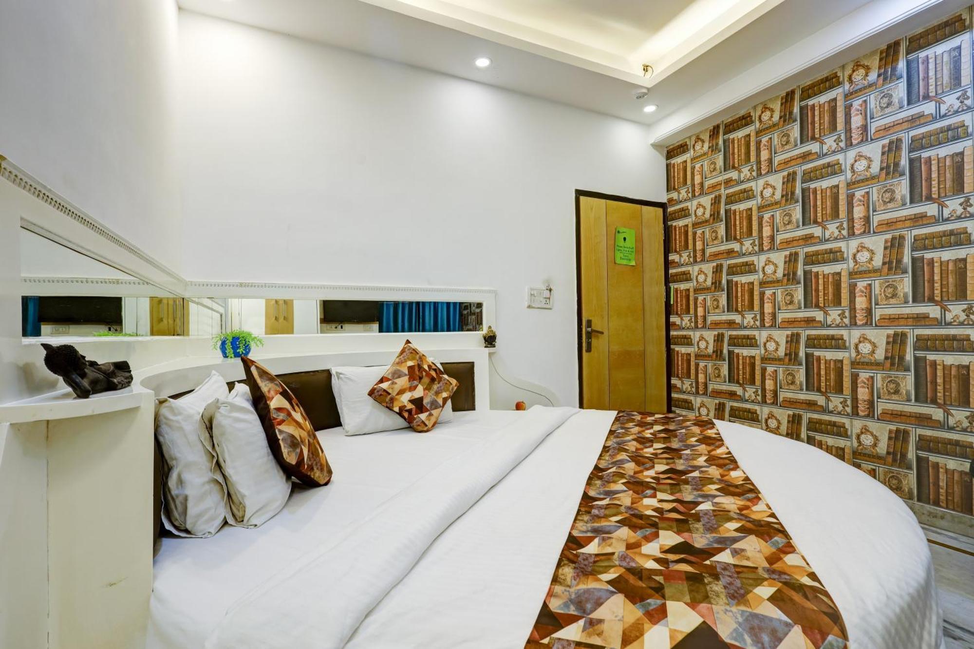 The Hindustan International - Traveller'S Choice Award 2025 Best Of Best Winning Hotel New Delhi Ngoại thất bức ảnh