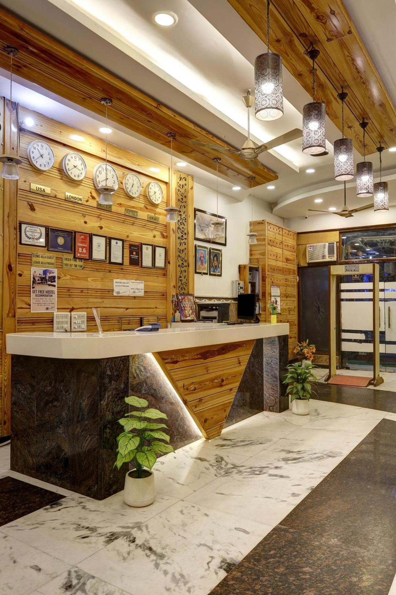 The Hindustan International - Traveller'S Choice Award 2025 Best Of Best Winning Hotel New Delhi Ngoại thất bức ảnh