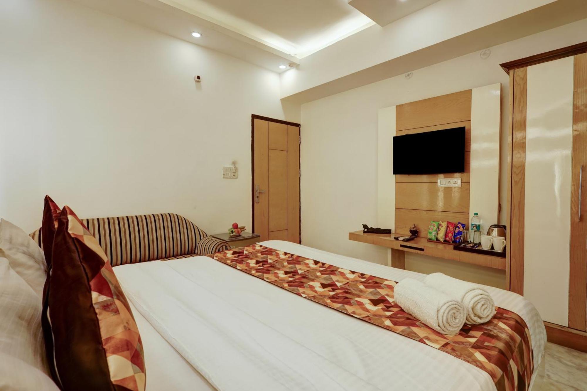 The Hindustan International - Traveller'S Choice Award 2025 Best Of Best Winning Hotel New Delhi Ngoại thất bức ảnh